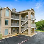 Fort Taneycomo Condo