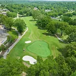 Premiere Pointe Condo