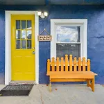 Walk To Dtwn Branson Pet-Friendly Home!