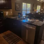 Luxury Lakeside Living--Free Attraction Tickets--Beautiful Views - Mj126