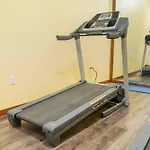 Huge Lakeview Getaway W/ Fun Arcades, Ping Pong Free Silver Dollar City Tickets Community Amenities!