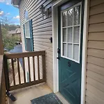 2Br Cozy Condo - Centrally Located - Free Tickets Included - Fc 53-5
