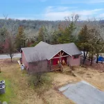 Serendipity Cabin