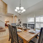 Walk To Branson Strip Inviting Condo!