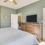 Scenic Condo Near Lake And Branson Entertainment!