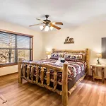 Cozy \'Rustic River Lodge\' Near Sdc With Pools!