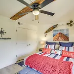 Walk To Branson Landing Condo With Resort Amenities