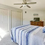 Condo With Lake Views 5 Mi To Branson Strip!