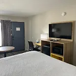 Days Inn By Wyndham Branson Ozarks