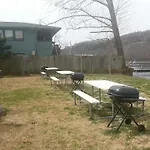 Taneycomo Lakefront Resort