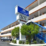 Americas Best Value Inn & Suites Branson - Near The Strip
