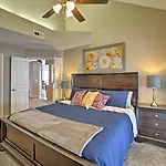 8 Mi To Silver Dollar City Branson Condo With Pool!