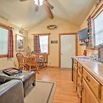 Branson Cabin With Deck Near Table Rock Lake!
