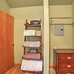 Cozy Branson Cabin Near Table Rock Lake!
