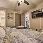 Branson Resort Condo About 2 Mi To Silver Dollar City!