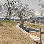 Branson Family Resort Condo With Indoor Pool And Patio