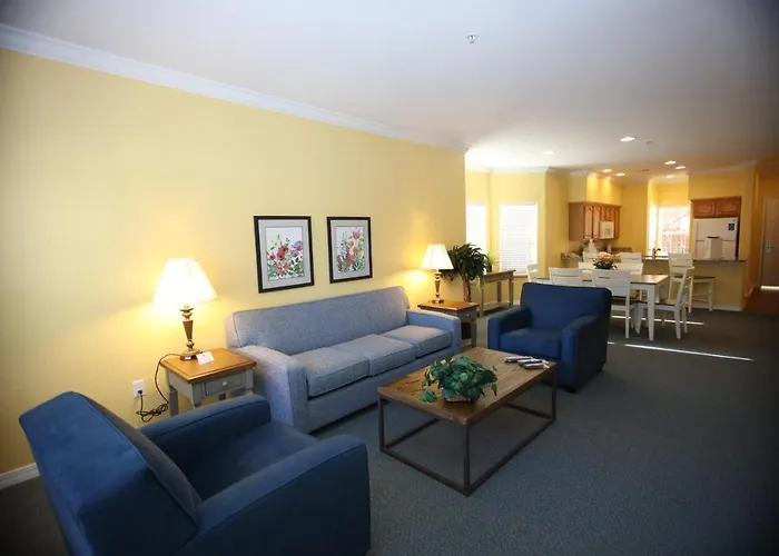 Spacious Palace View Condo 1Br Deluxe