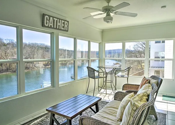 Branson Vacation Rental With Sunroom And Water Views