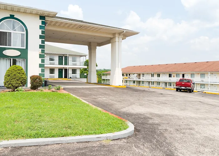Evergreen Inn