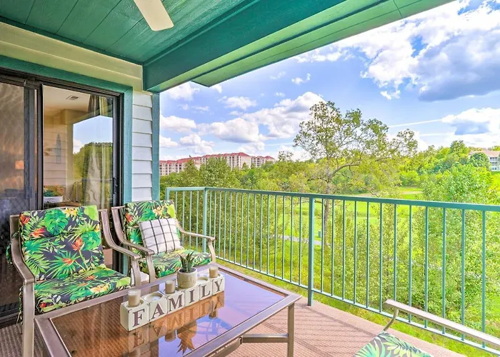 Branson Condo With Pool Access - Walk To Strip!