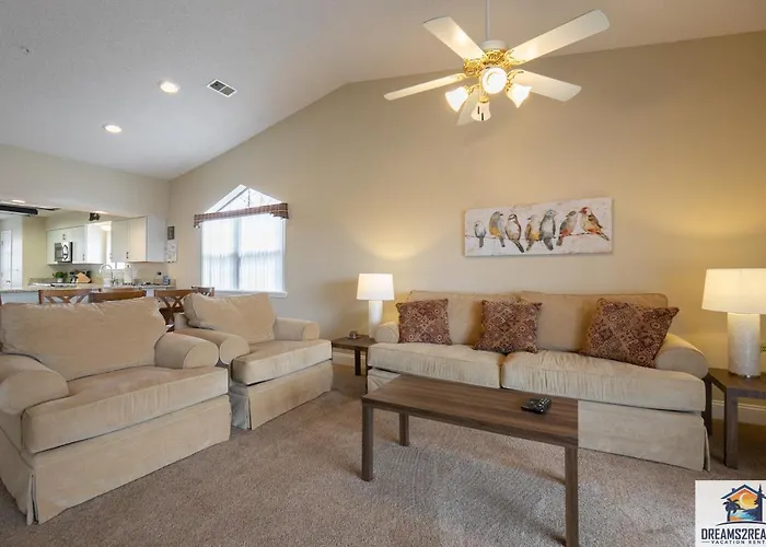 2Br Penthouse Condo - 2 Pools - Close To The Strip - Free Tickets Included - Fhe-17