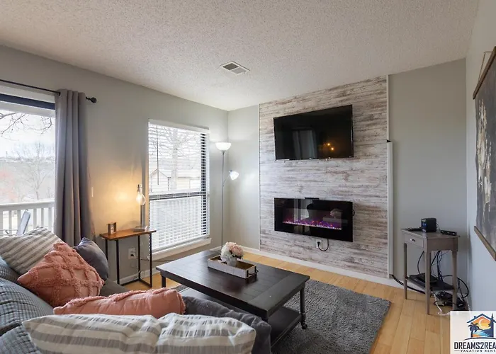 1Br Walk-In Condo At Pointe Royal - 2 Pools - Free Attraction Tickets Included -Pr42-16
