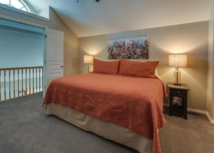 Branson Vacation Rental With Pools And Hot Tub!