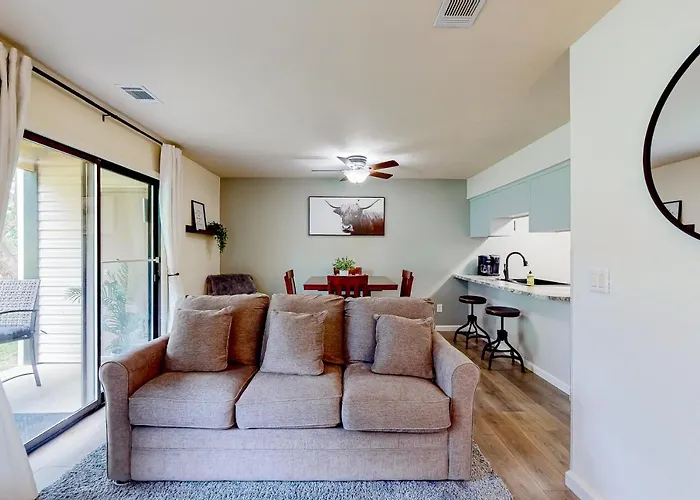 Pointe Royale Condos, #5