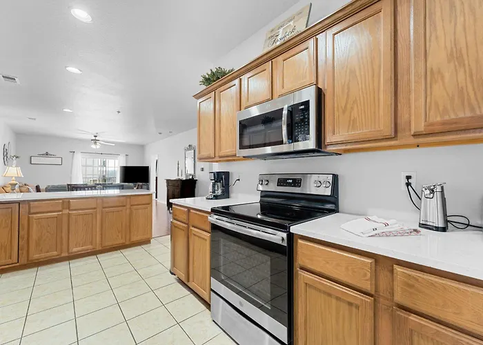 Thousand Hills Golf View Condo Walkin With Elevator And Close To 76