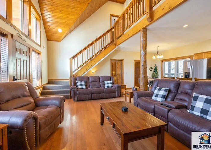 Forest Heights Lodge - 6Br - Pool Table - Near Silver Dollar City - Free Tickets Included