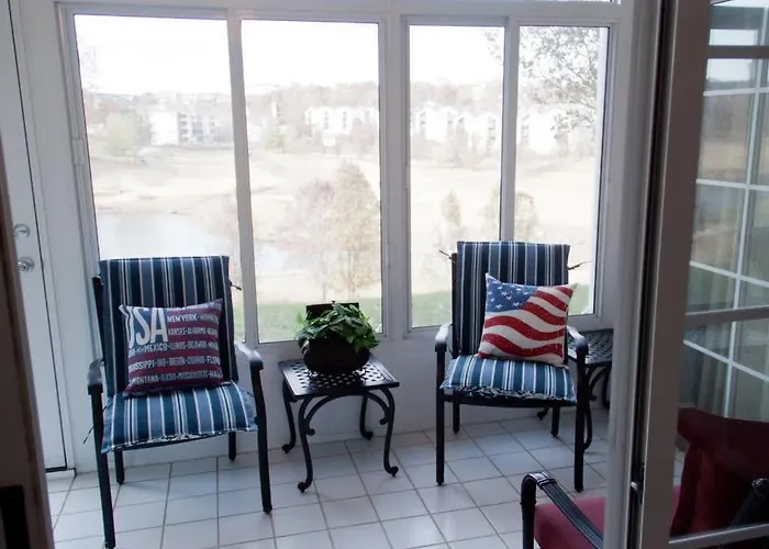 Americondo -Sleeps 8 Only Blocks From 76 Strip