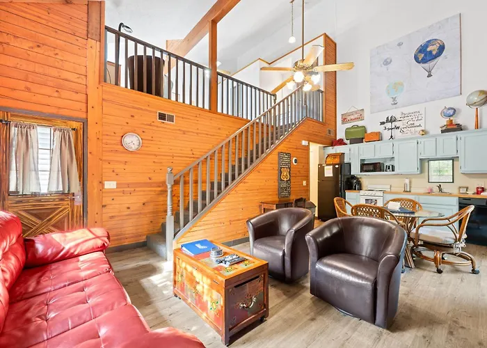 Day Dreamer Cabin