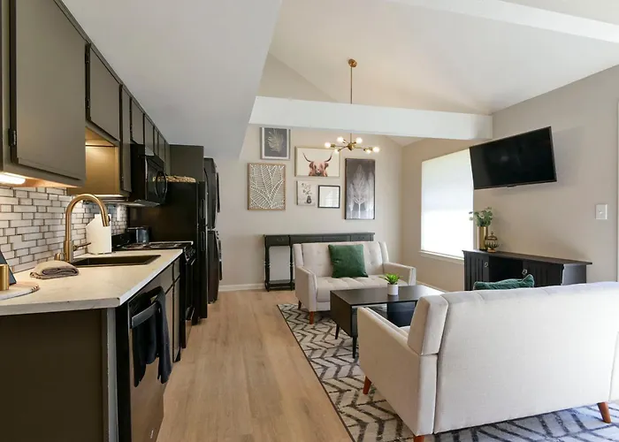 Tee Time Fairway View And Coffee Bar With Loft