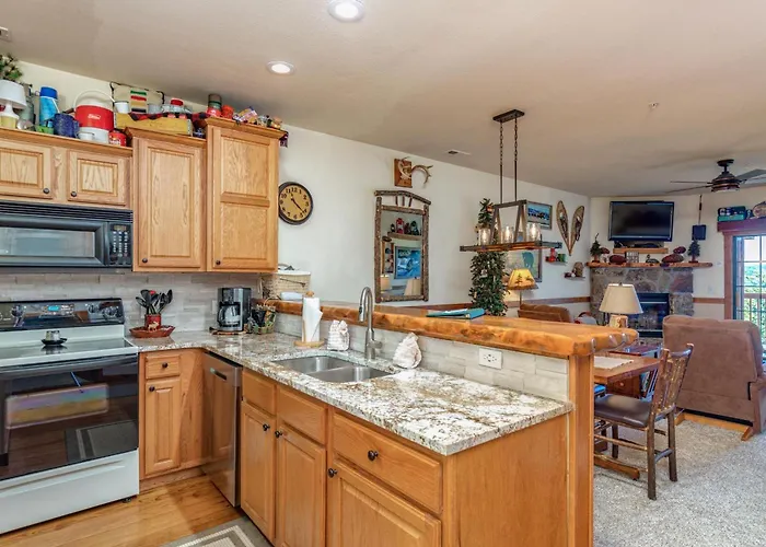 2Br Village At Indian Point 2007 Near Sdc - Free Tickets Daily Up To $500