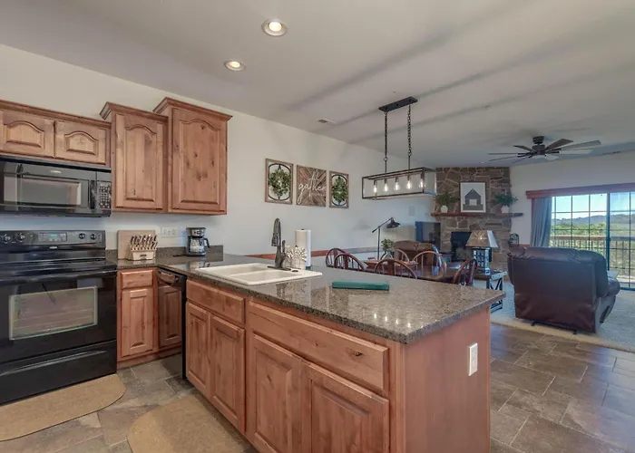 2Br Village At Indian Point 1707 Near Sdc - Free Tickets Daily Up To $500
