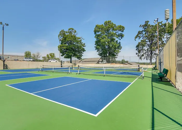 Branson Condo With On-Site Golf Course Access!