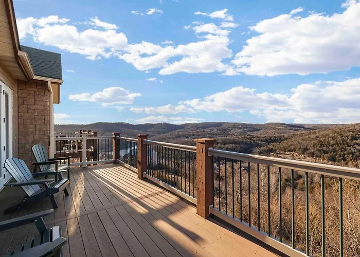 Panoramic Penthouse At Sdc