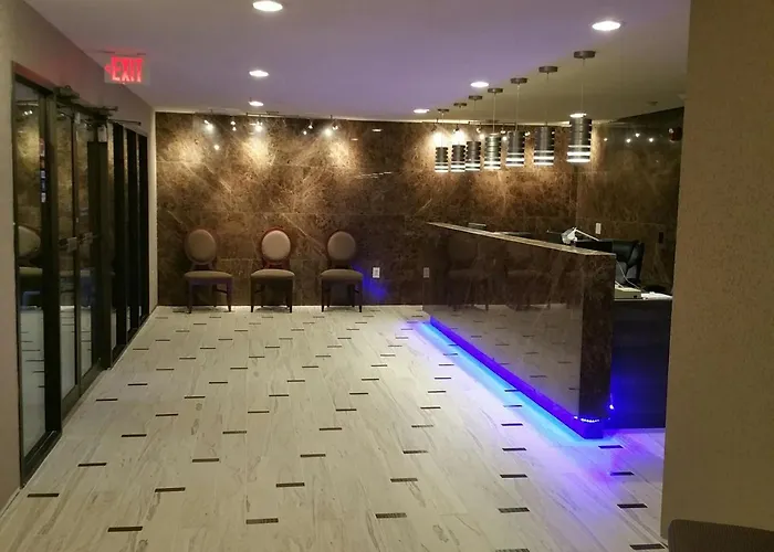 The Metropolitan Hotel