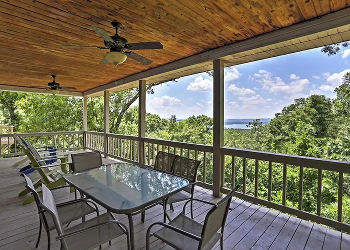 Branson Home With Indoor Pool And Basketball Court!