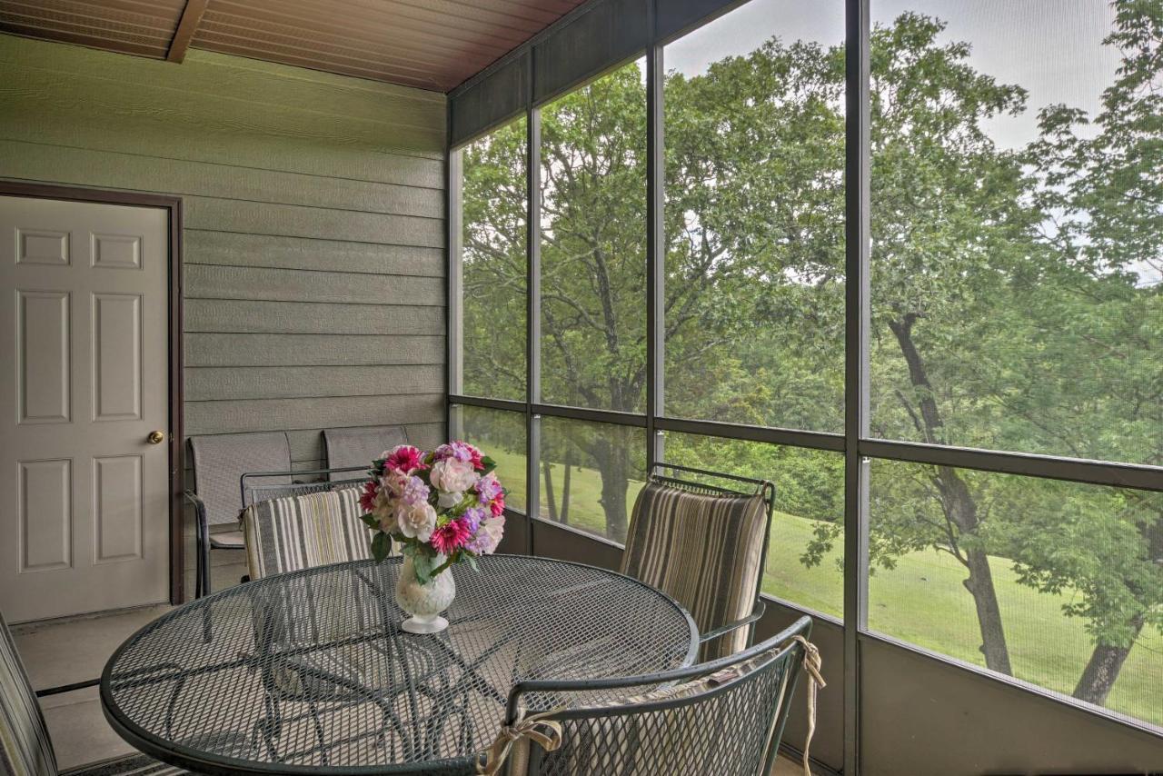 Apartment Walk-in Condo, Near Silver Dollar *