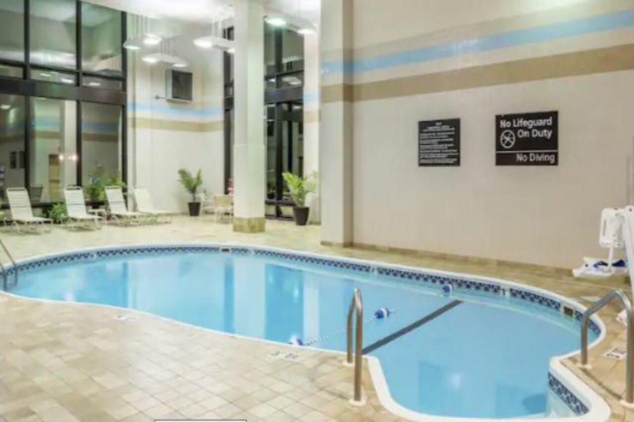 Hampton On The Strip Hotel Branson