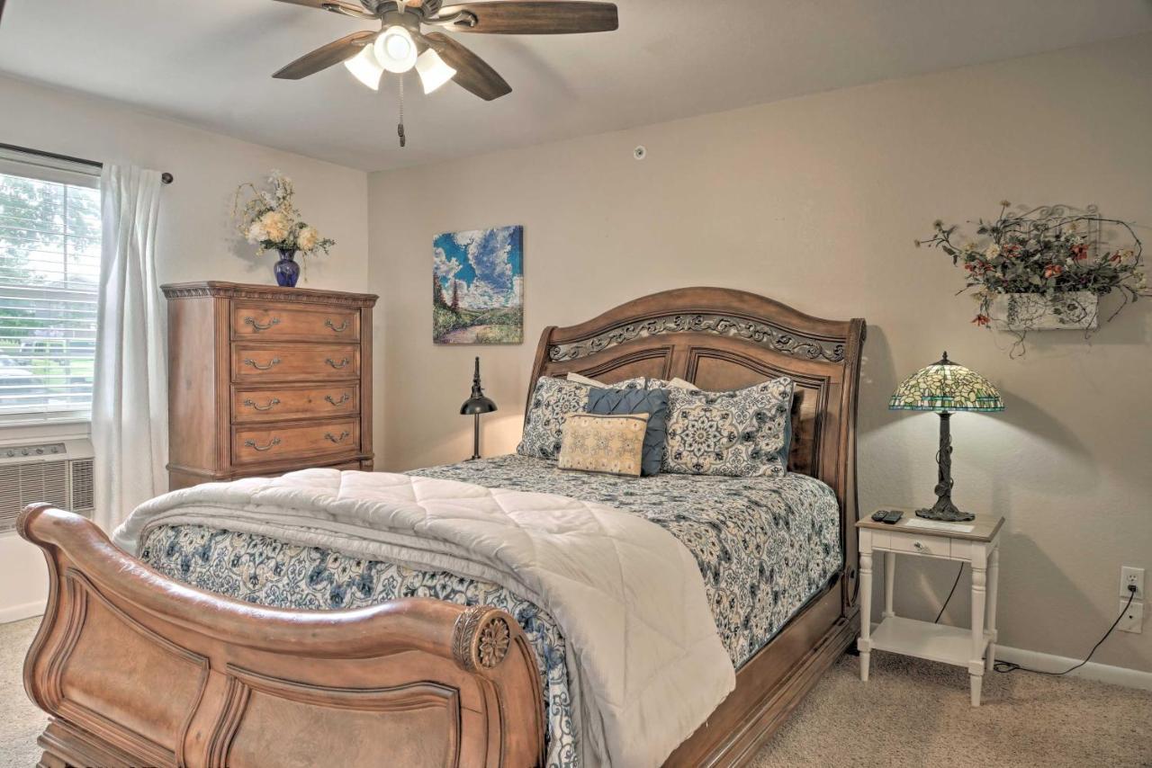 Stylish 3 Mi To Downtown Branson! Apartment *