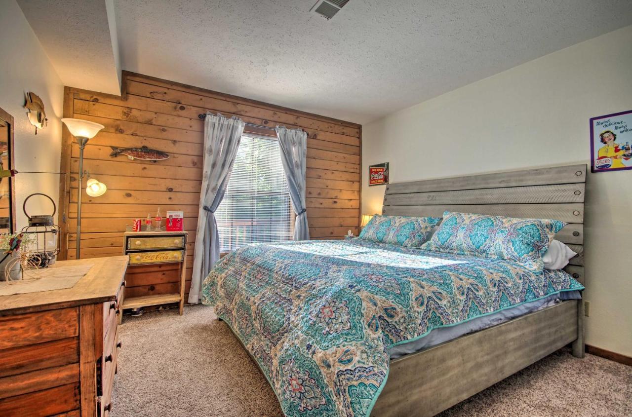 Holiday home Charming Getaway With Fireplace And Porch *