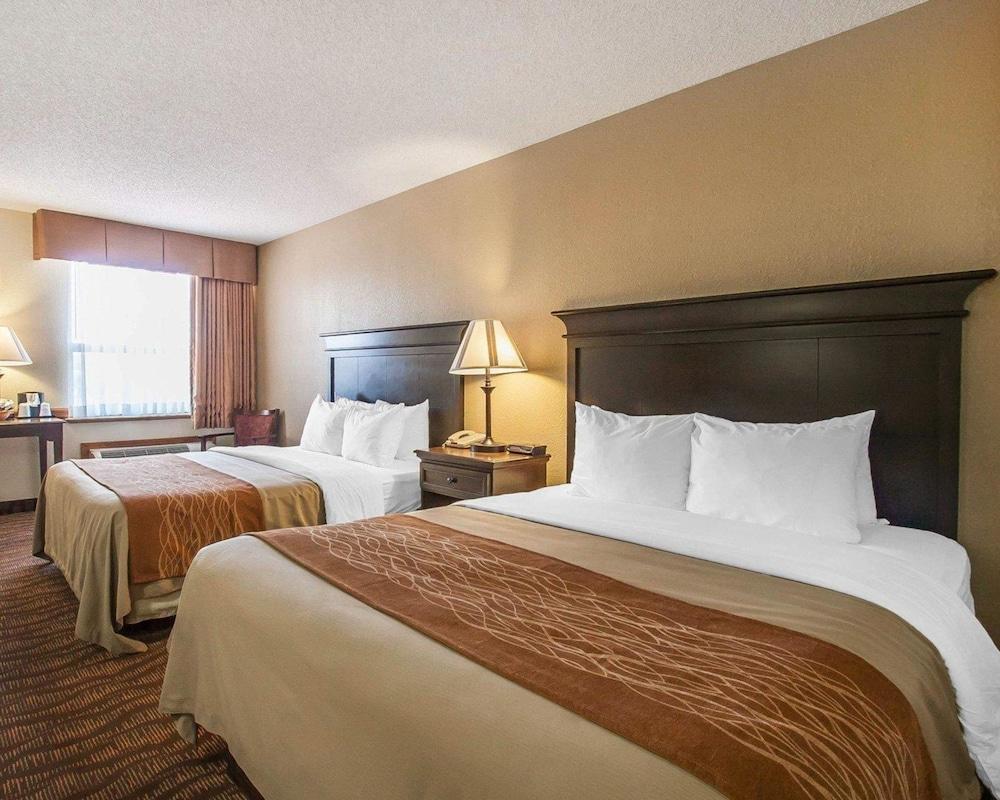 Inn Comfort At Thousand Hills 2*