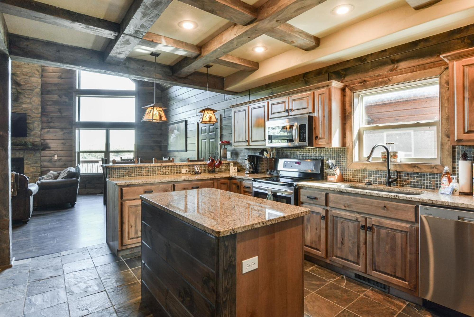 Watermill Cove Luxury Lakefront 2mi To Sdc Free Amenities Huge Pool Holiday home