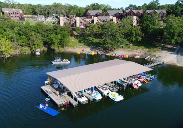 Luxury Lakefront 2mi To Silver Dollar Pool Theatre Kayaks Branson