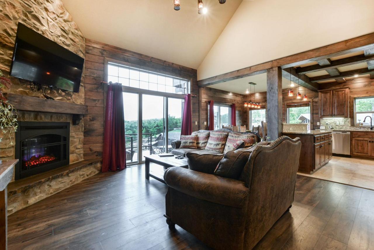 Luxury Lakefront 2 Mi To Sdc Huge Pool Kayaks Dock *