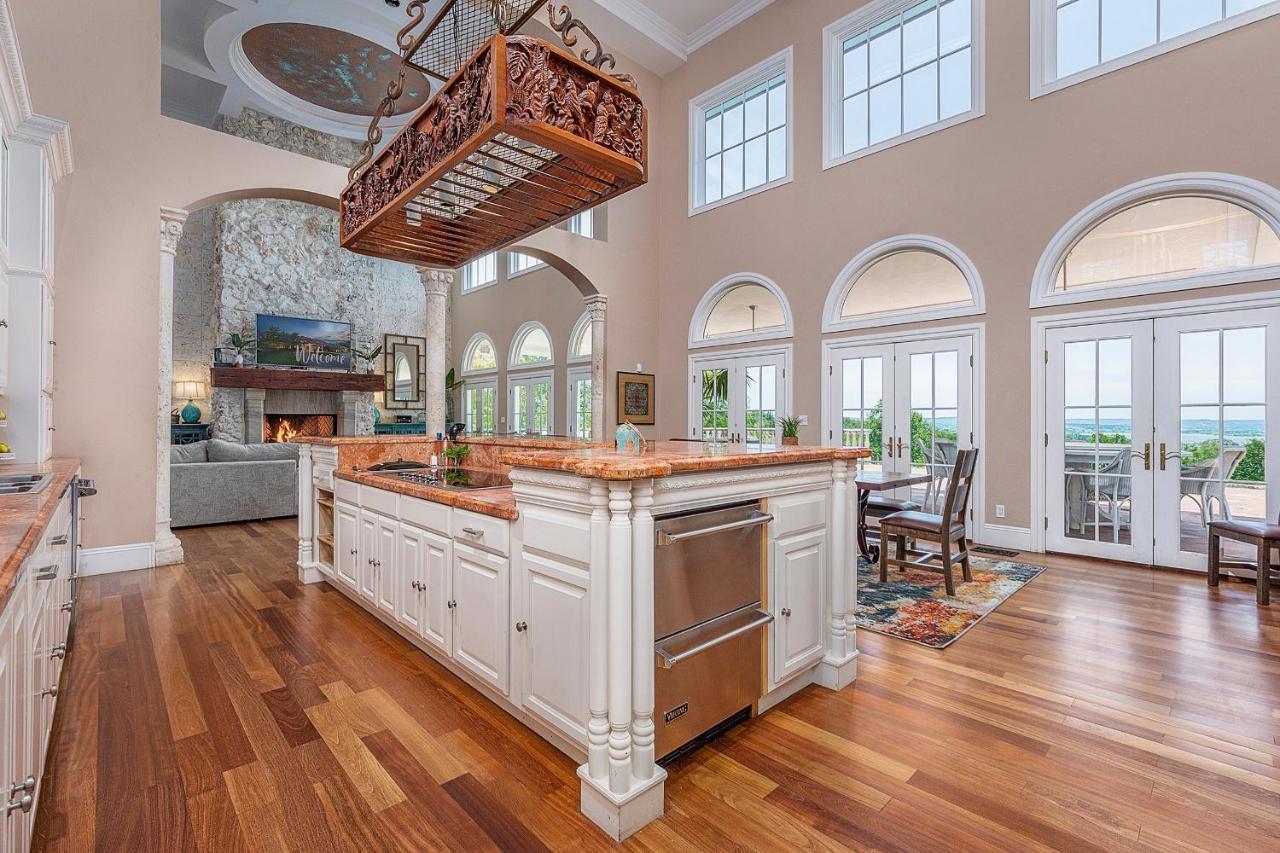 17500sqft Private Estate Indoorpool Hottub Big Lakeview Tennis Court Theater Sdc * Branson