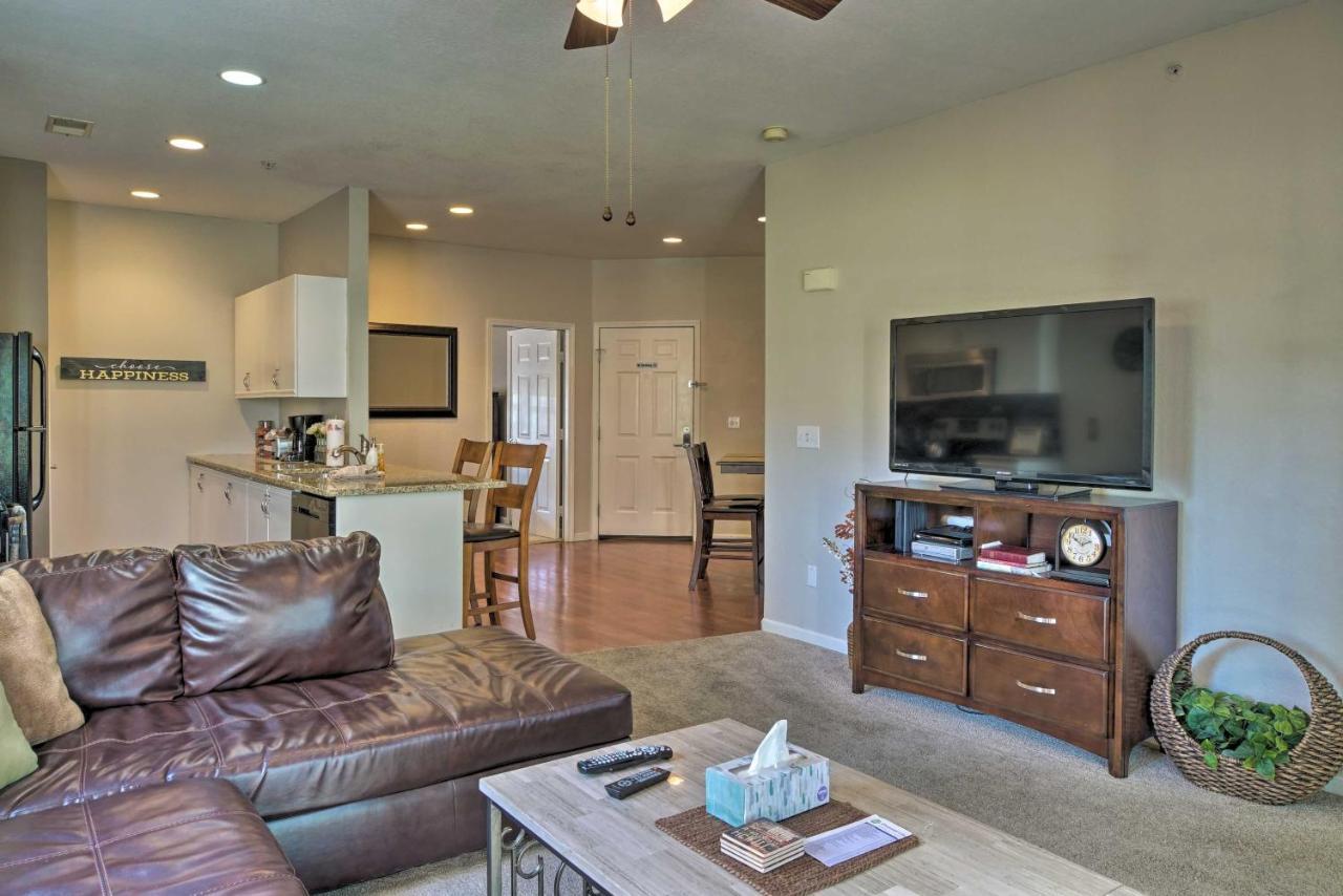 With Patio, 5 Mi To Landing! * Branson