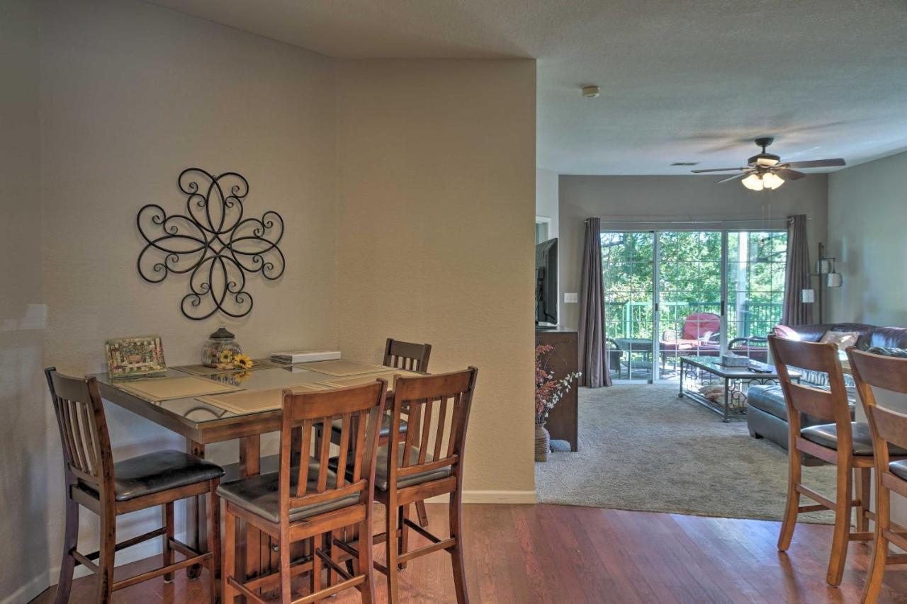 With Patio, 5 Mi To Landing! * Branson